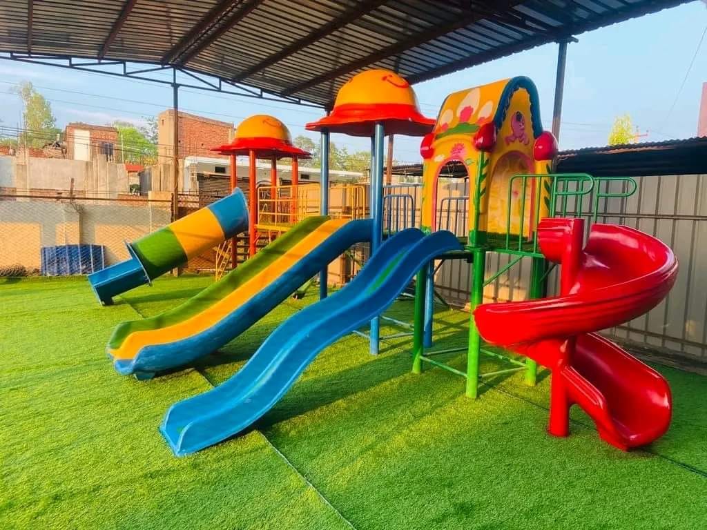 Psl Fiber Glass and Grill Metal Industry 