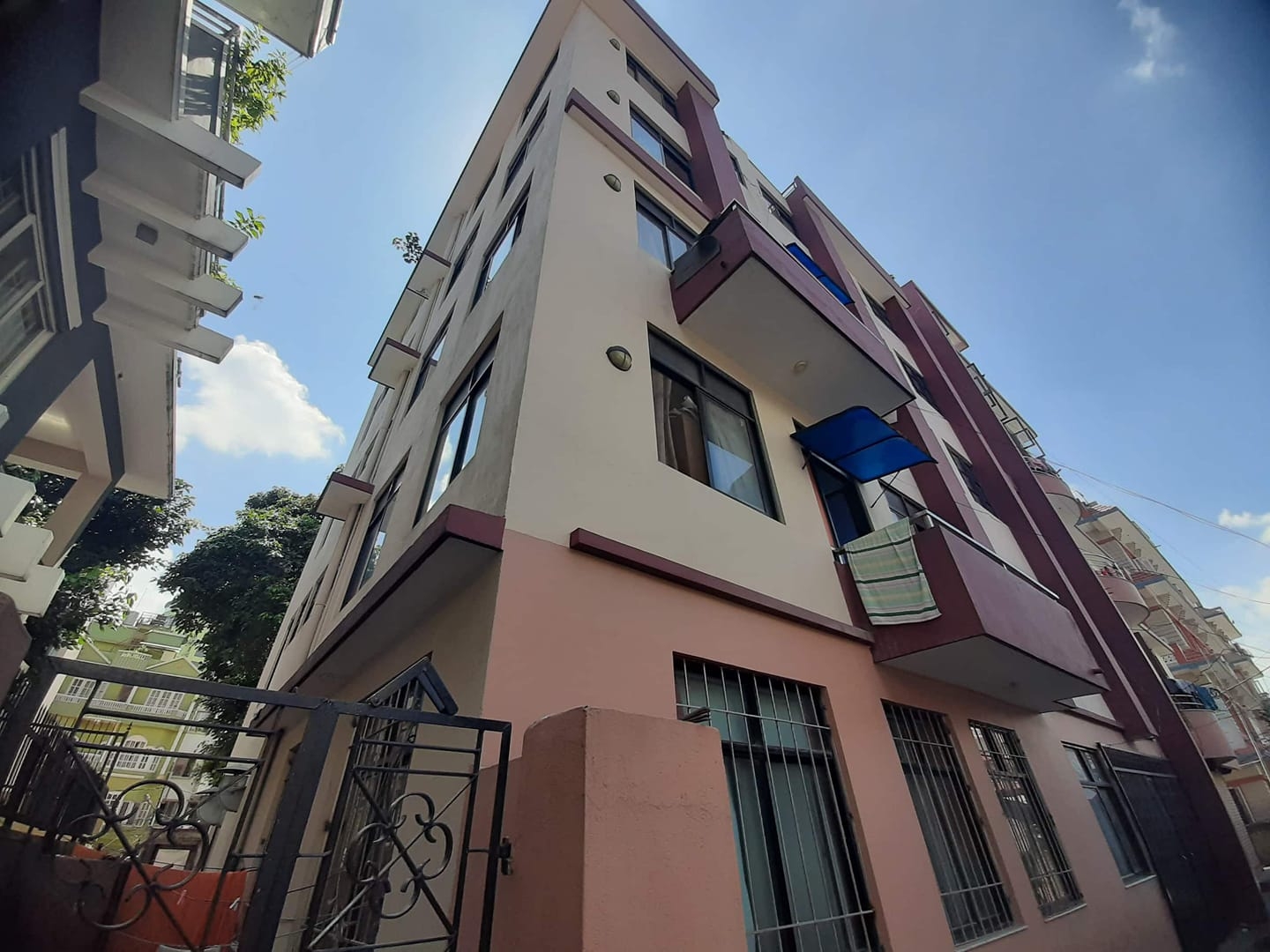 Pathivara Girls Hostel 