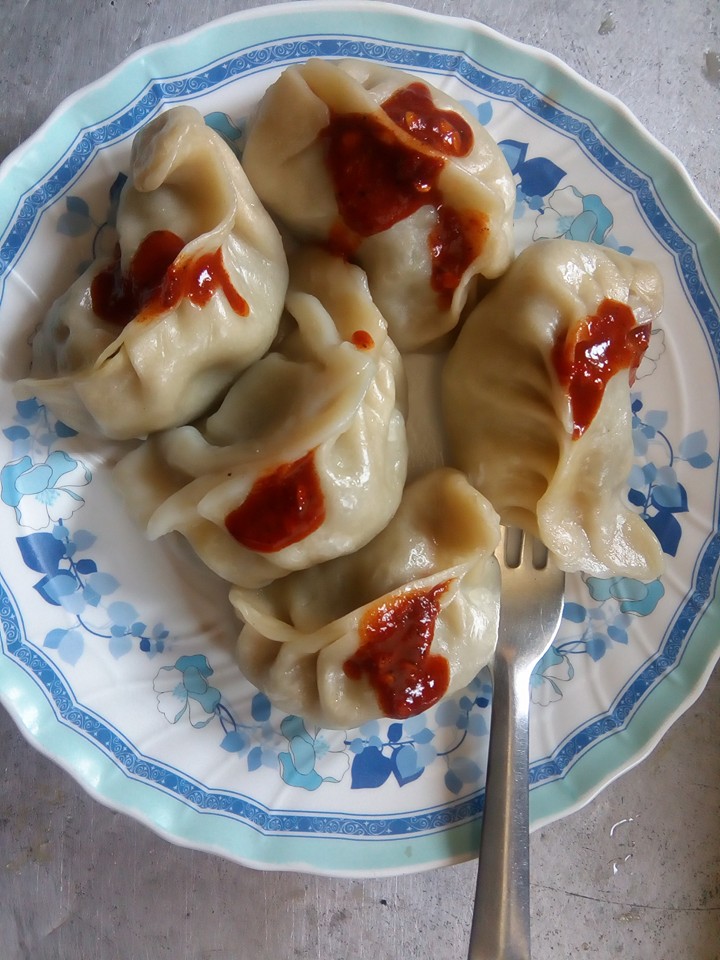 Khaarlyoom MoMo